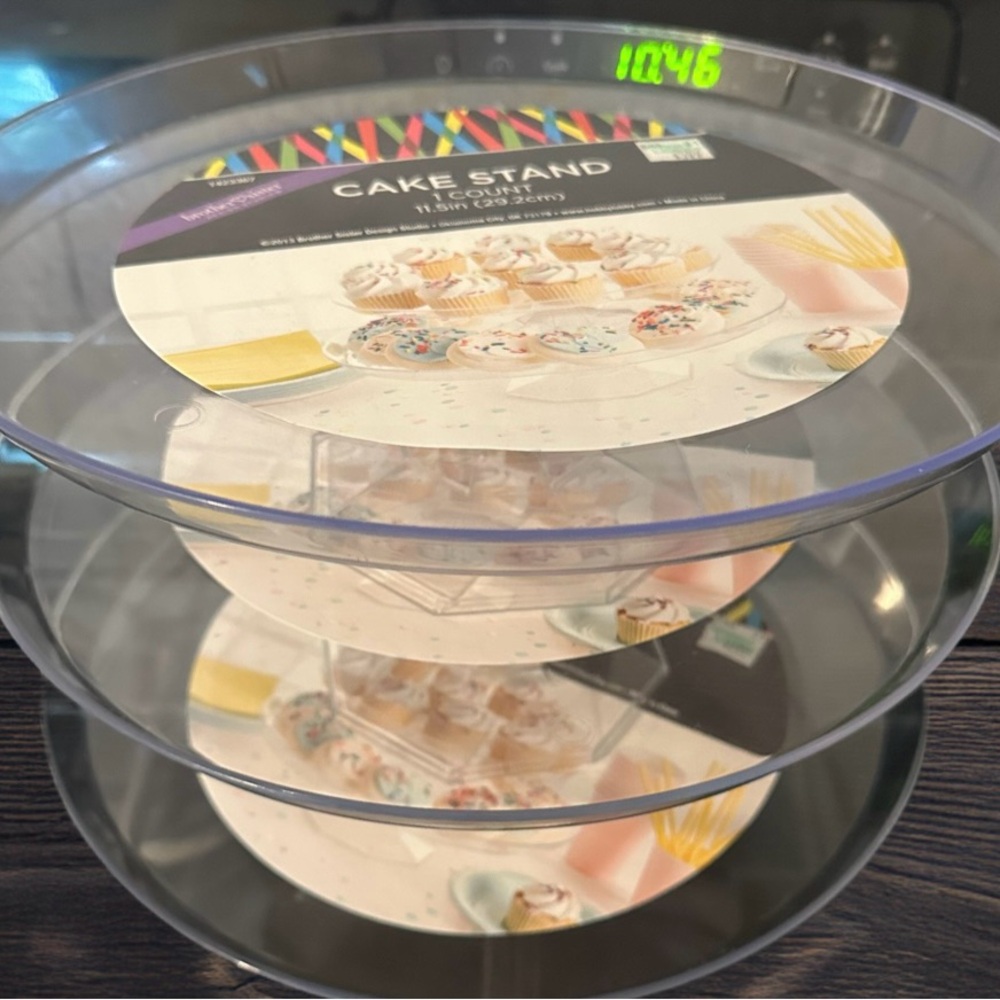 Brand New 3-Tier Plastic Cake Stand Set – Hobby Lobby, 11.5 inches, Never Used